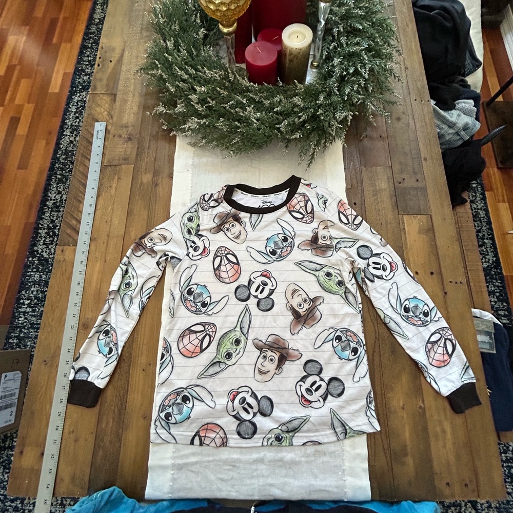 Pre-owned Disney X Marvel Long Sleeve Shirt Soft XS Pajama Top